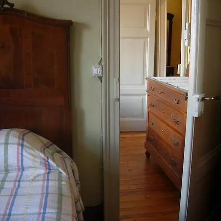 Edvina S Μπαβένο