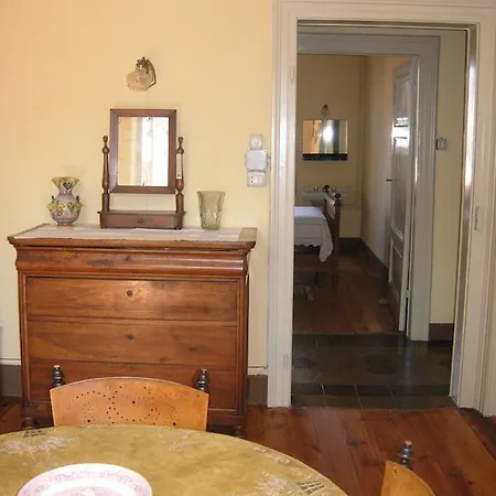 Edvina S Μπαβένο