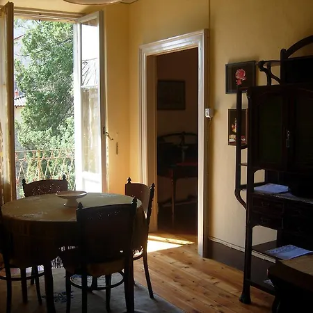 Edvina S Μπαβένο